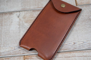 Leather Phone Pouch | Chestnut