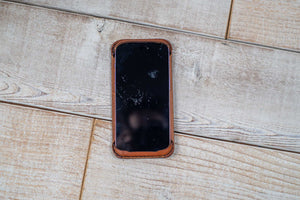Hand and Hide leather Apple iPhone 13 Pro | Chestnut