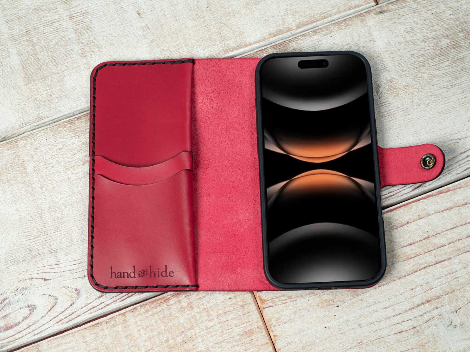 Hand and Hide Customizable Leather Phone Case for iPhone 17 Air iPhone 17 Pro / Charcoal Black Hand and Hide Customizable Leather Phone Case for iPhone 17 Air iPhone 17 Pro / Charcoal Black
