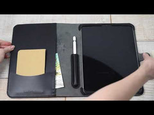 iPad 9.7 Classic Leather Tablet Case