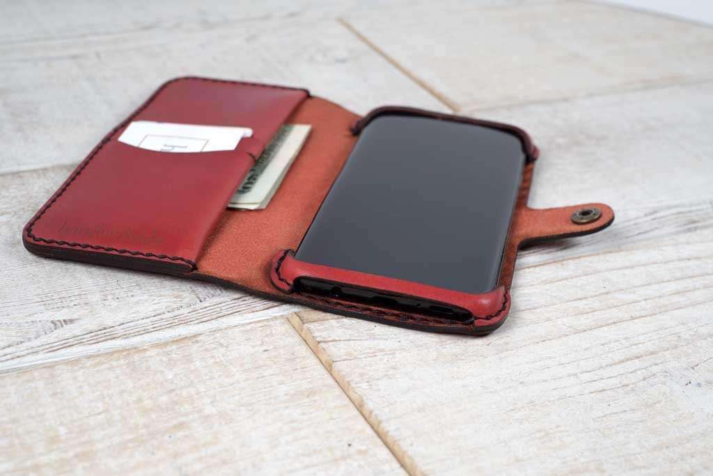 Hand and Hide Customizable Leather Phone Case for Galaxy S21 Ultra Galaxy S21 Ultra / Red